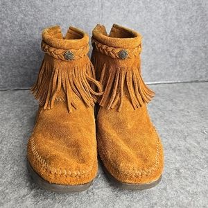 Minnetonka Moccasins Women's Size 7 Brown Suede Leather Ankle Booties Back Zip